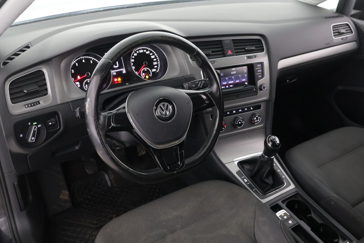 Volkswagen Golf vaihtoauto