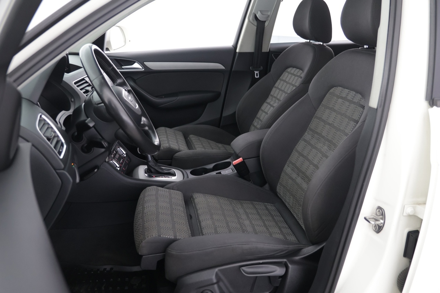 Audi Q3 vaihtoauto