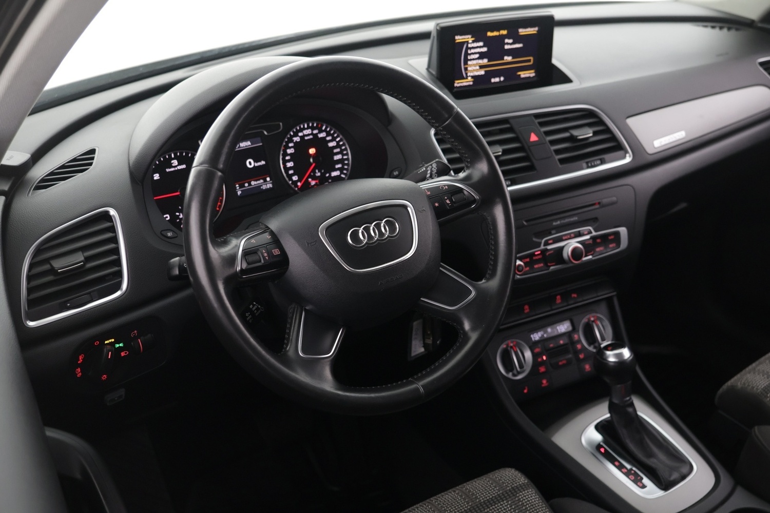 Audi Q3 vaihtoauto