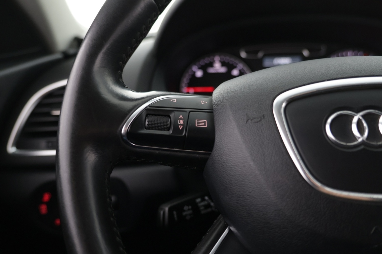 Audi Q3 vaihtoauto