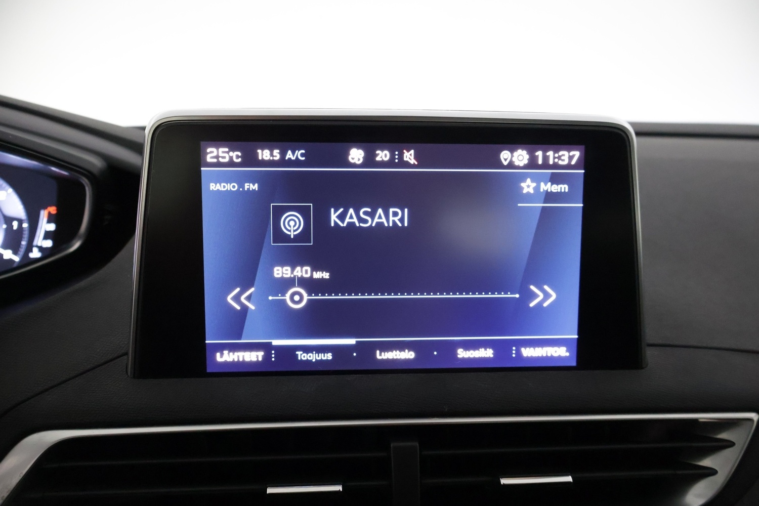 Peugeot 5008 vaihtoauto