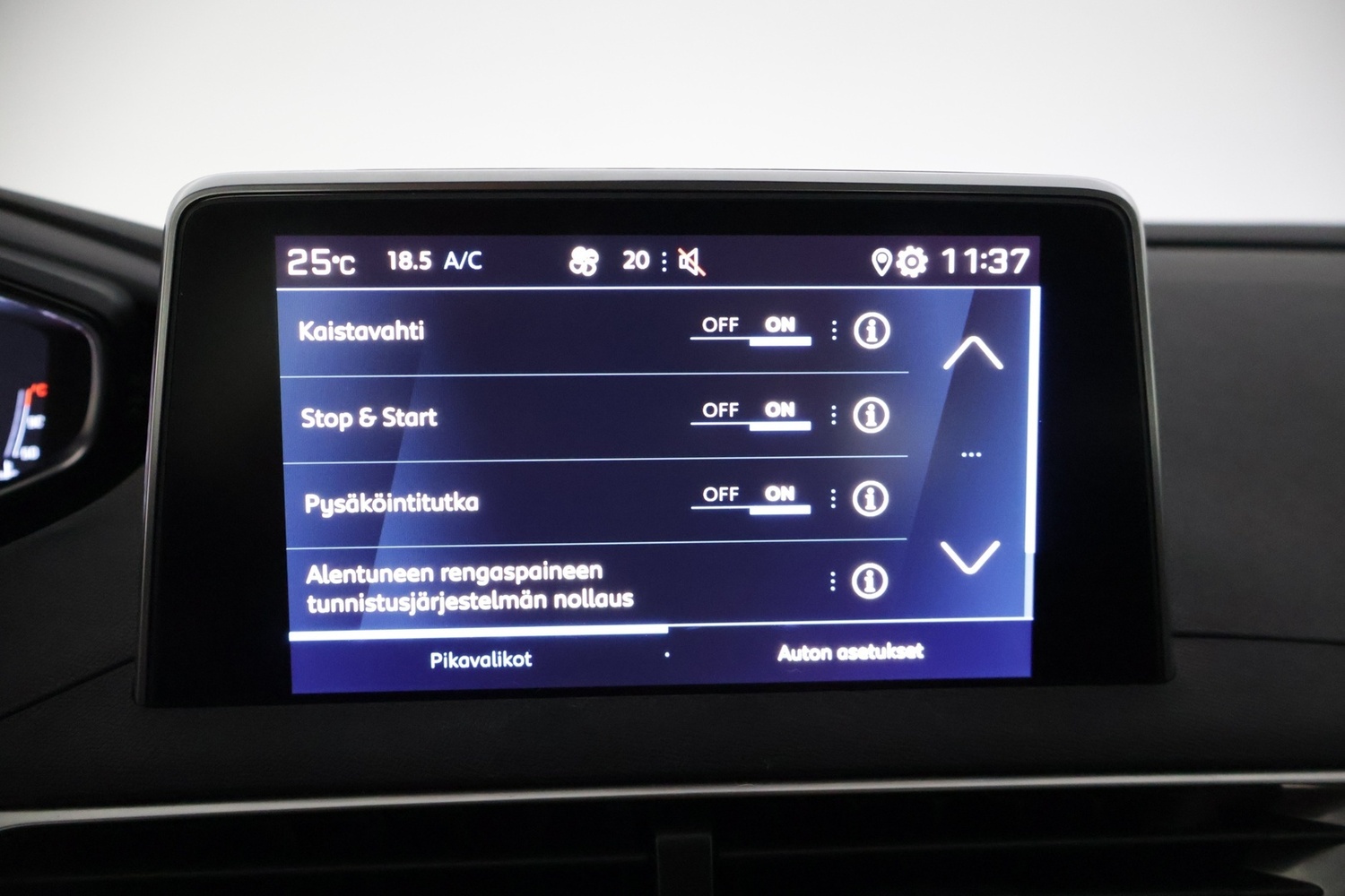 Peugeot 5008 vaihtoauto