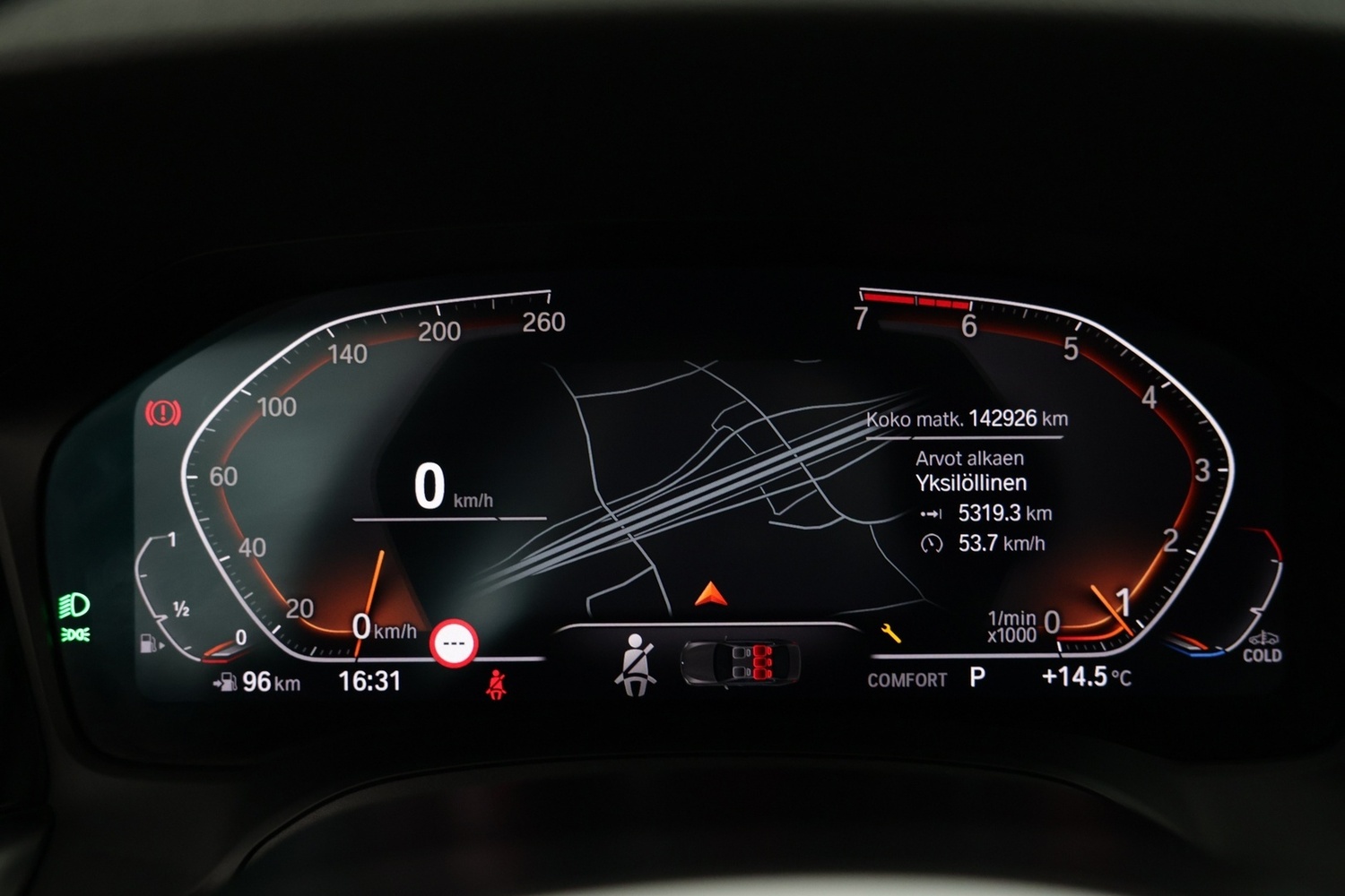 BMW 330 vaihtoauto