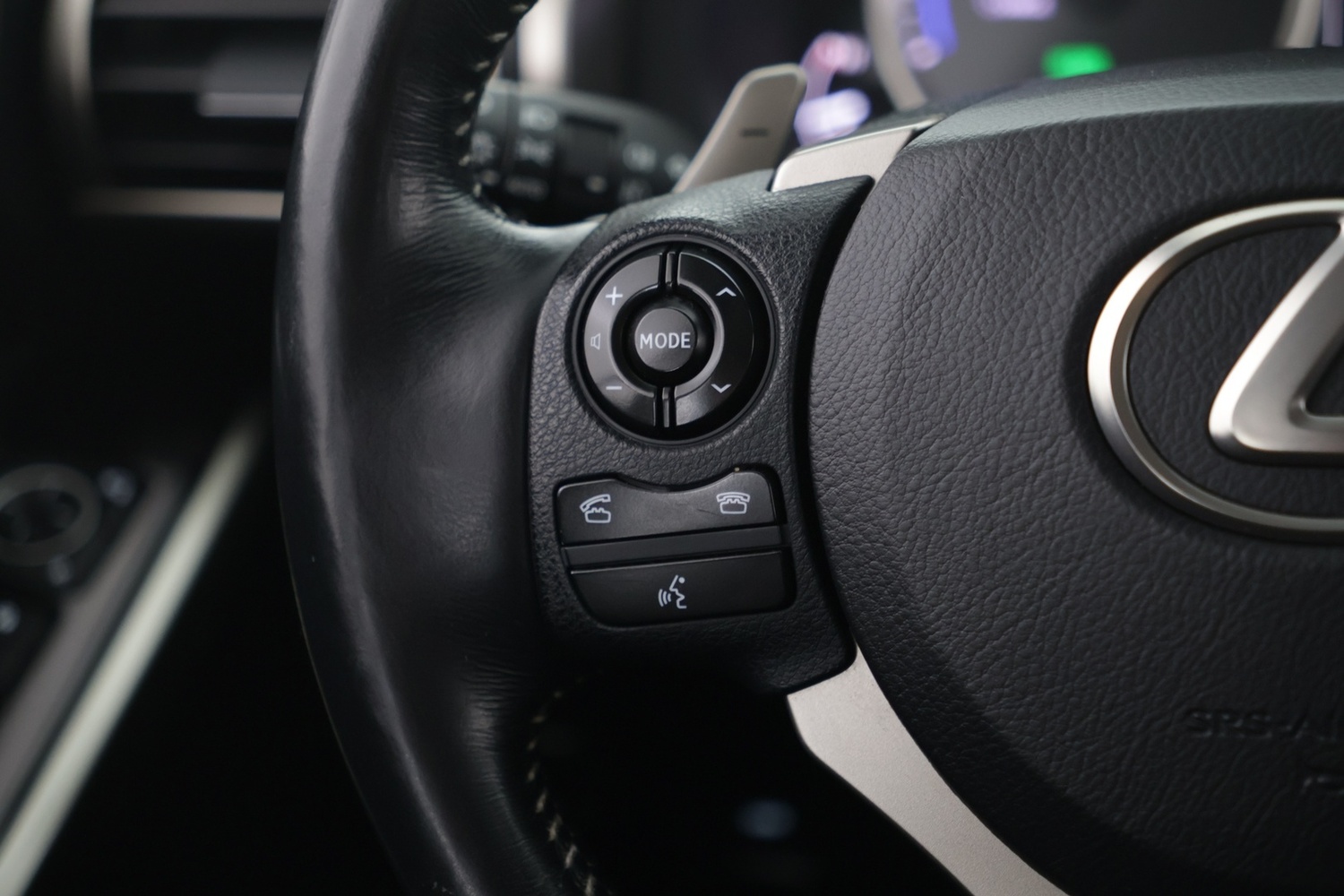 Lexus IS vaihtoauto