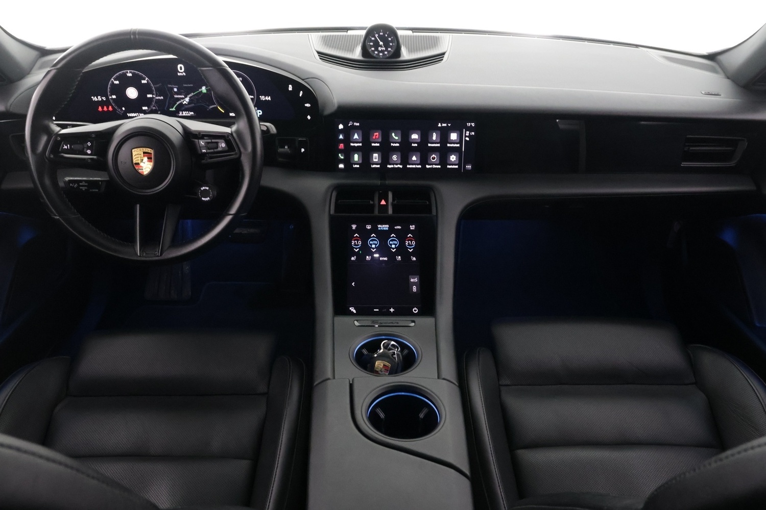 Porsche Taycan vaihtoauto