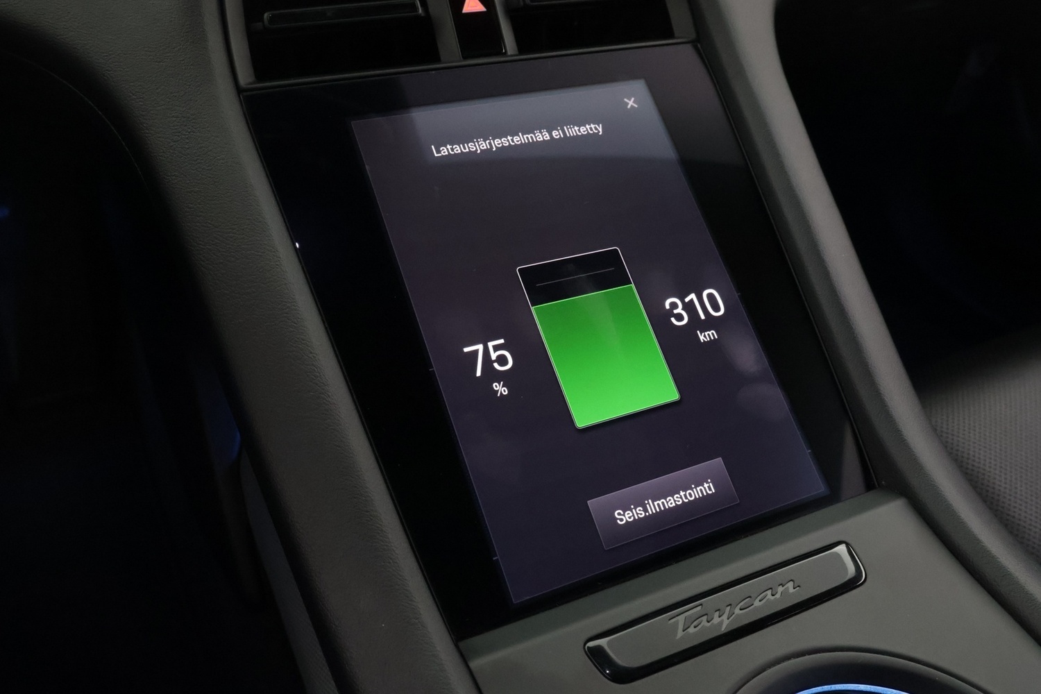 Porsche Taycan vaihtoauto