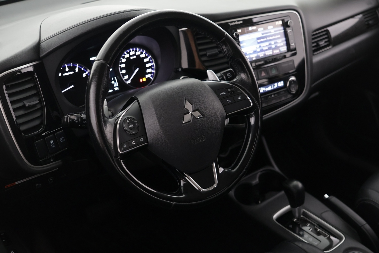 Mitsubishi Outlander vaihtoauto