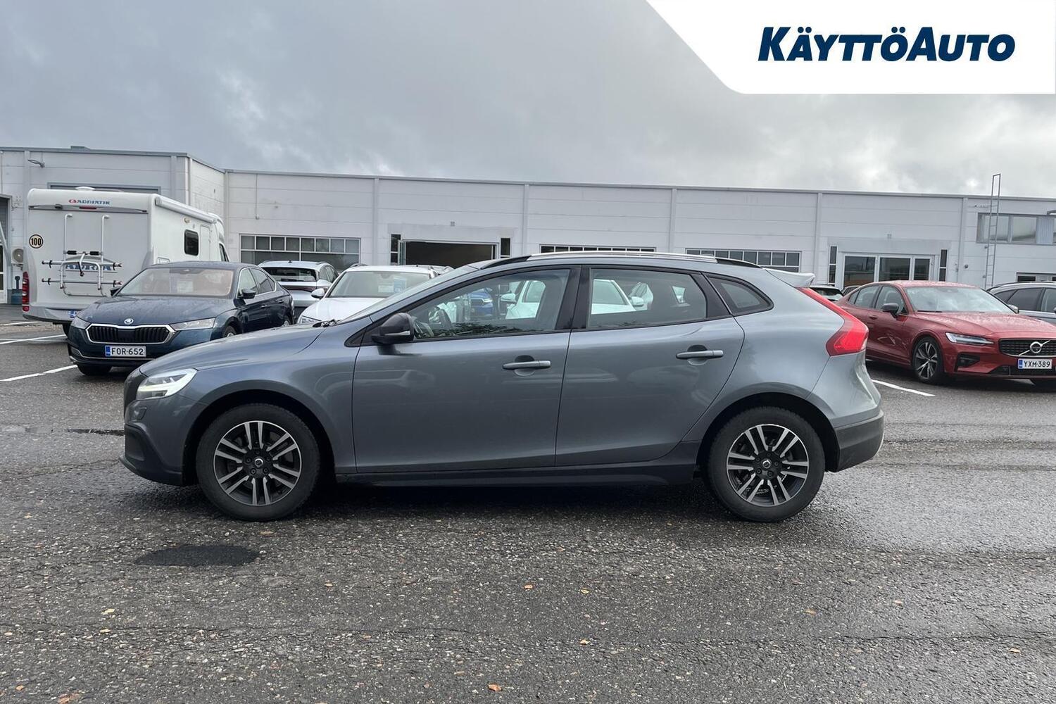 Volvo V40 Cross Country vaihtoauto