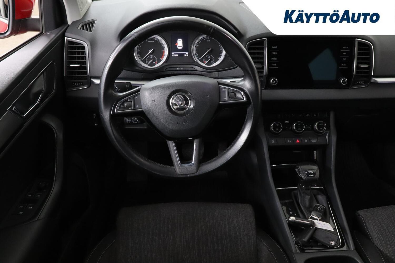 Skoda Karoq vaihtoauto