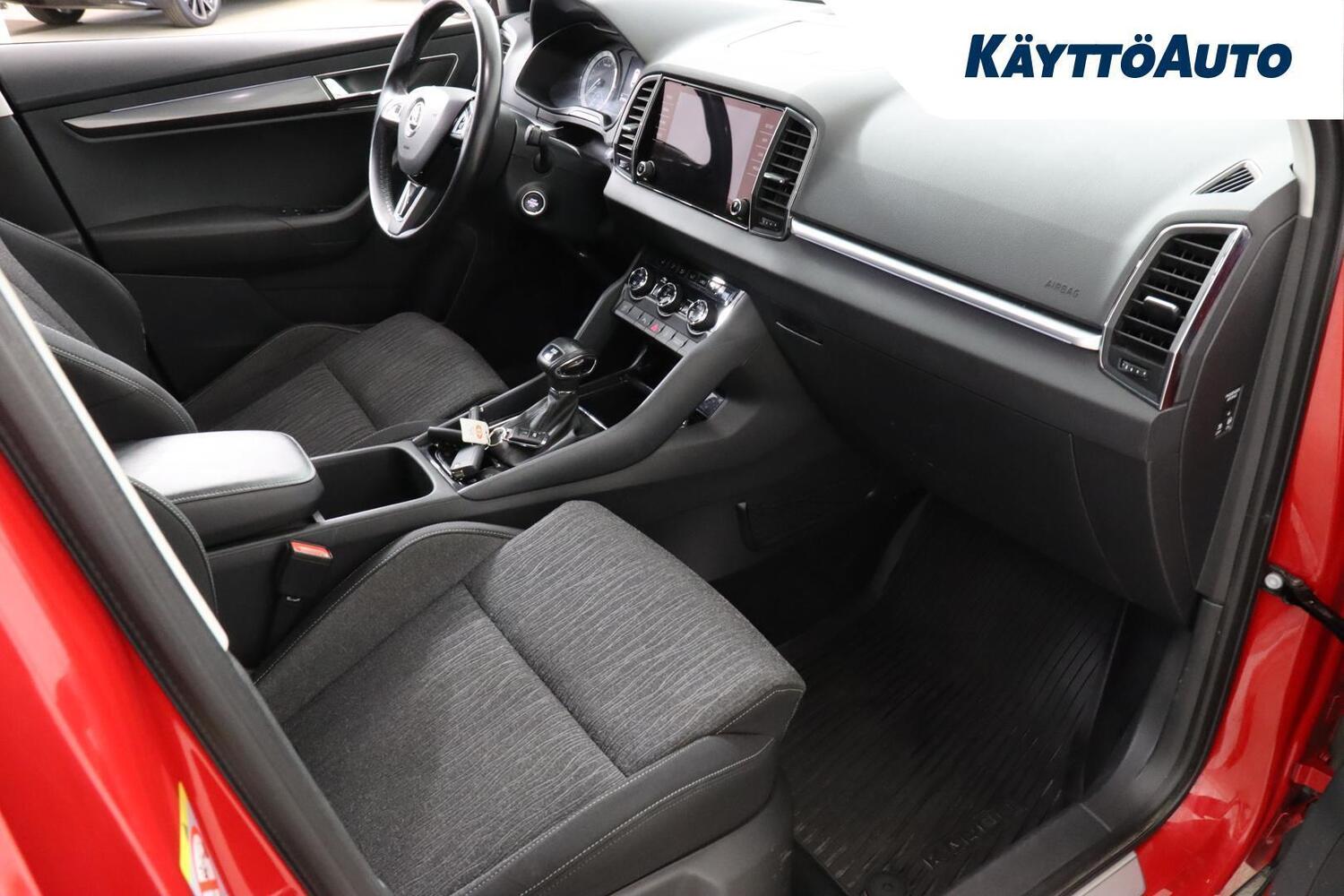 Skoda Karoq vaihtoauto