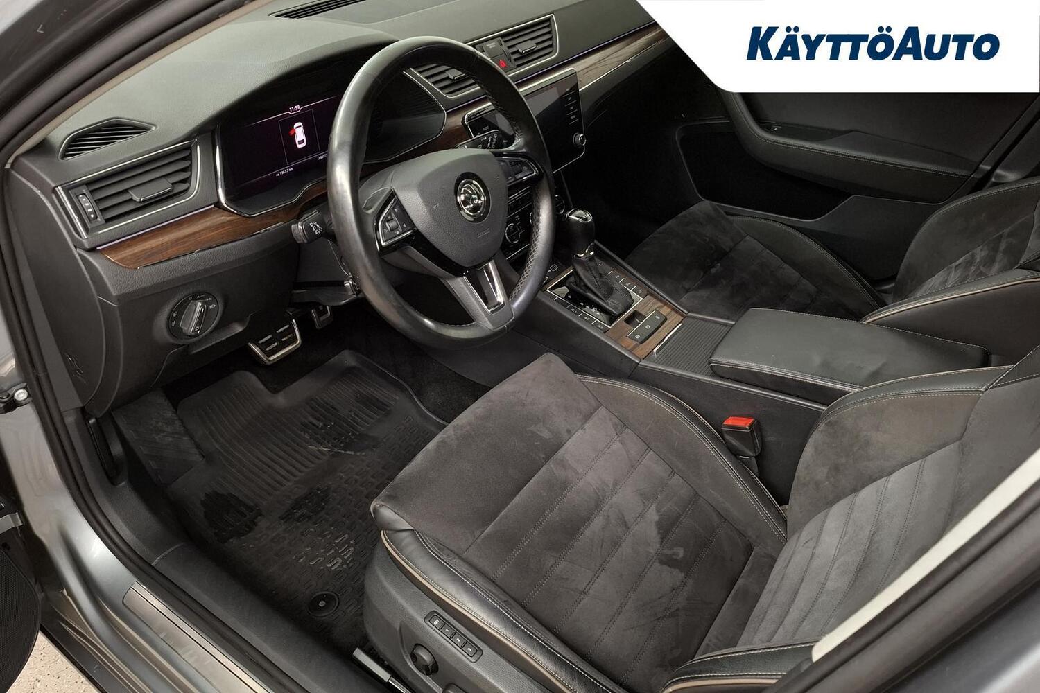 Skoda Superb vaihtoauto