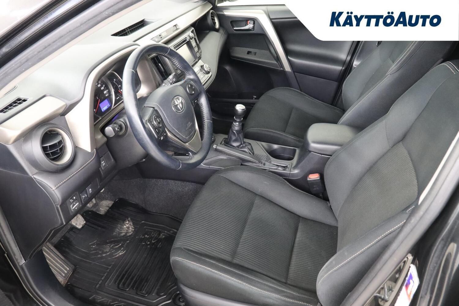 Toyota RAV4 vaihtoauto