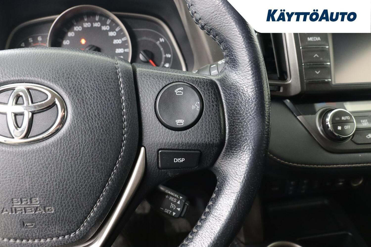 Toyota RAV4 vaihtoauto