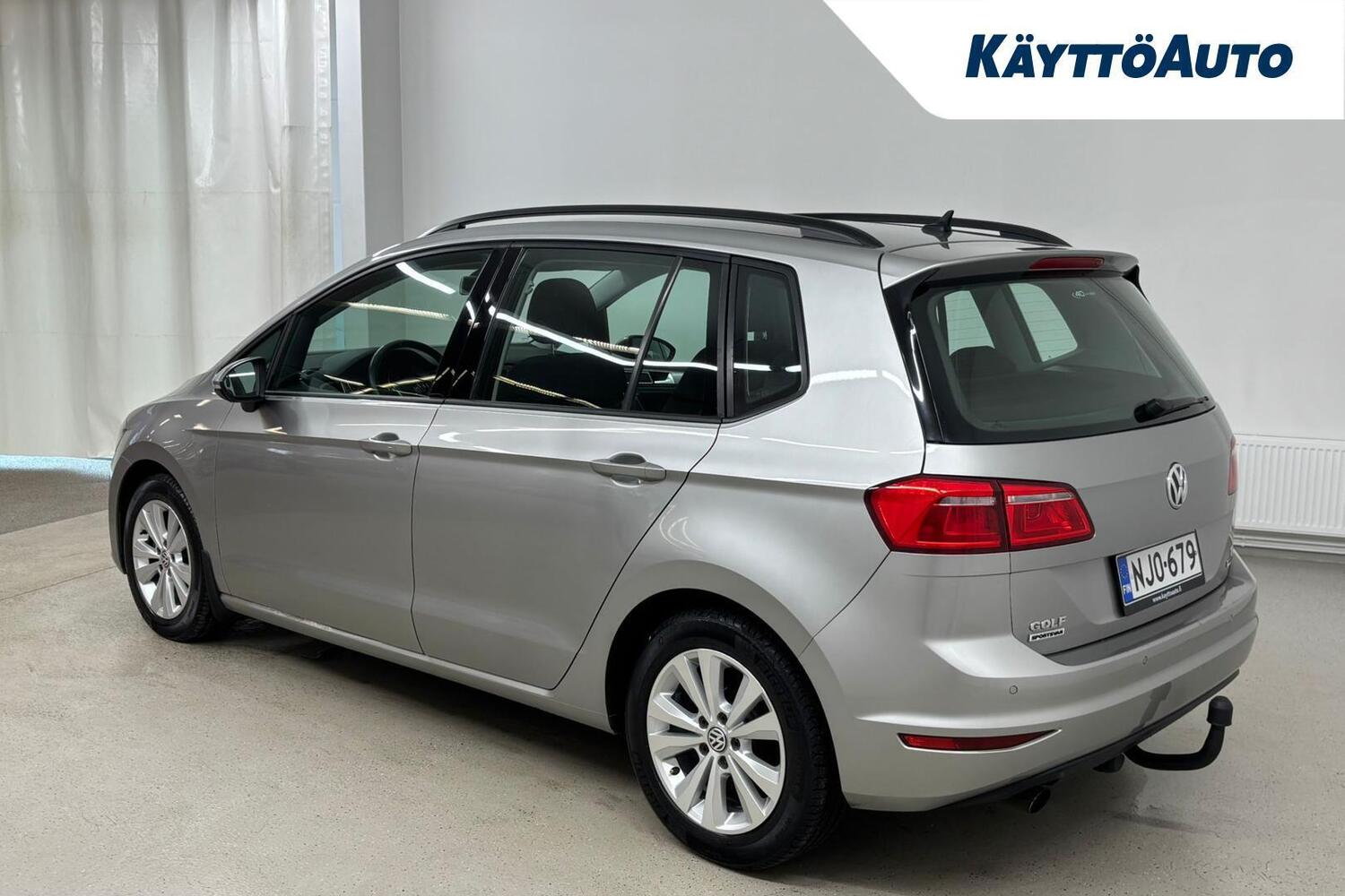 Volkswagen Golf Sportsvan vaihtoauto