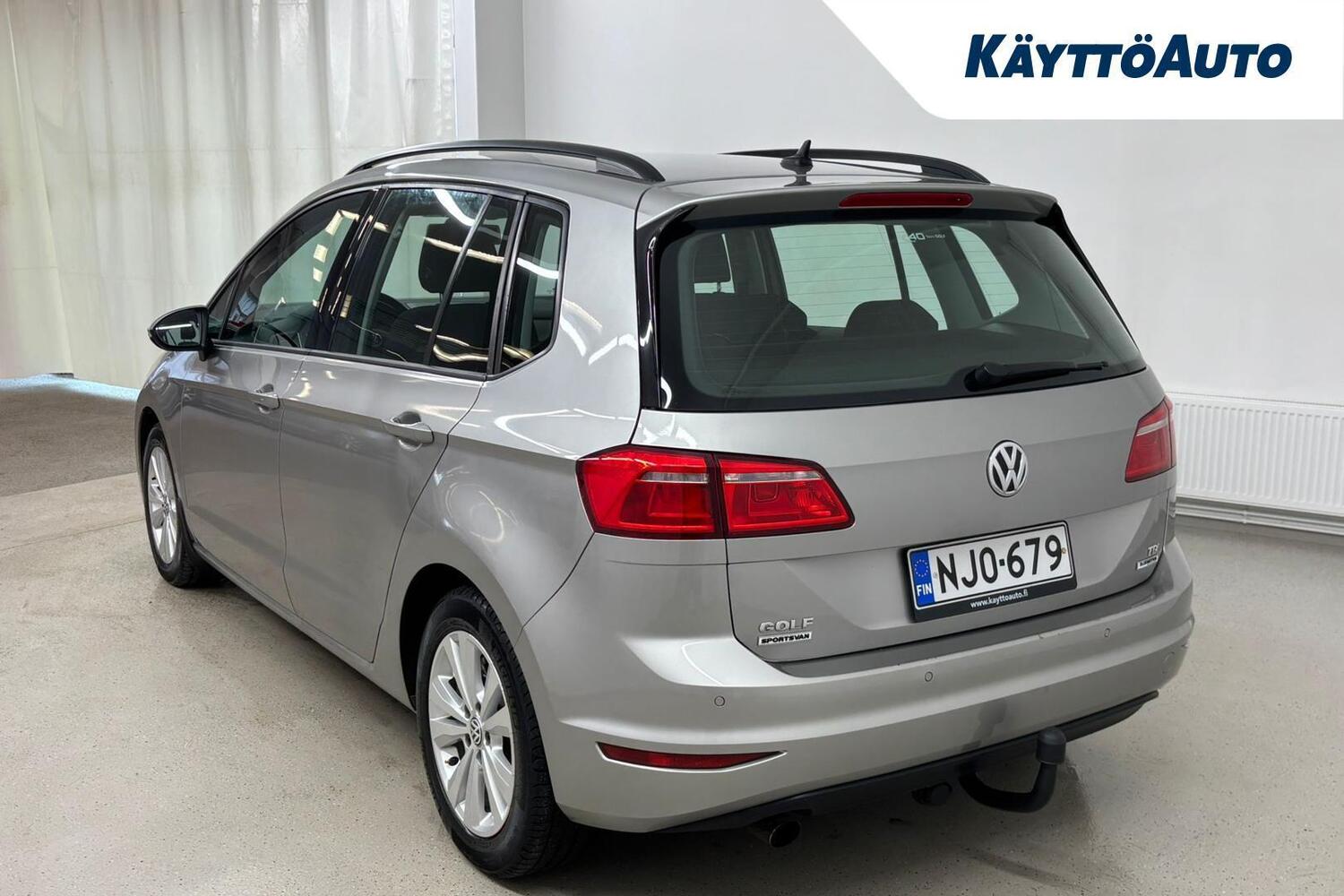 Volkswagen Golf Sportsvan vaihtoauto