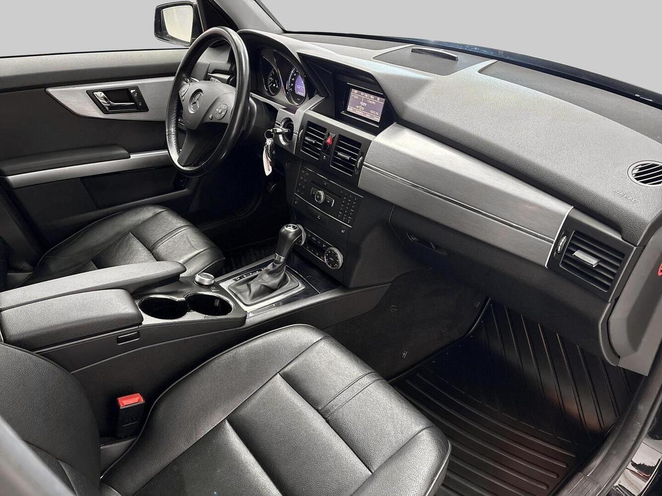 Mercedes-Benz GLK vaihtoauto