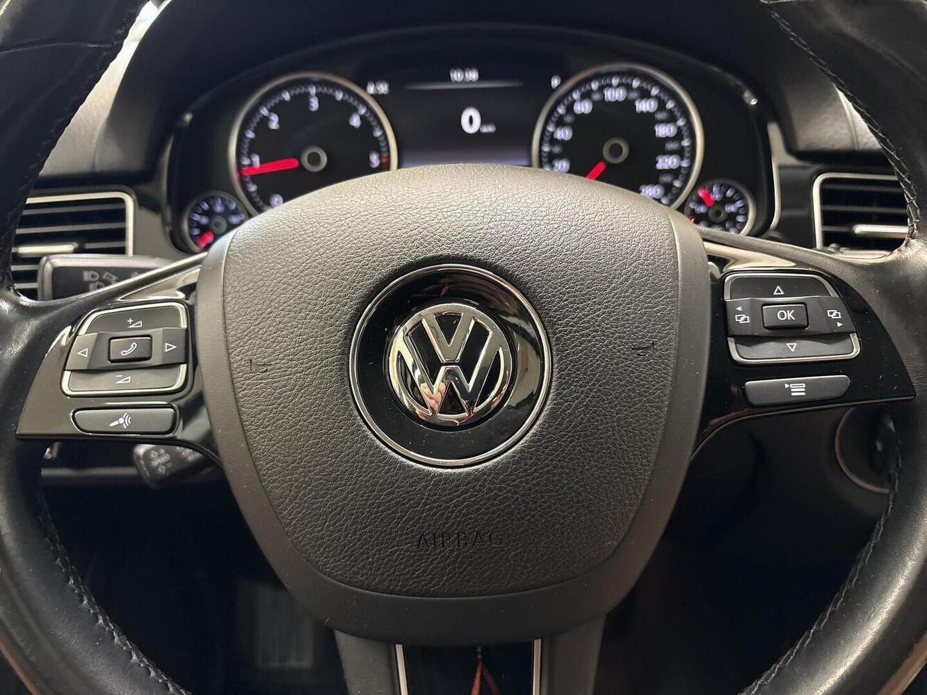 Volkswagen Touareg vaihtoauto