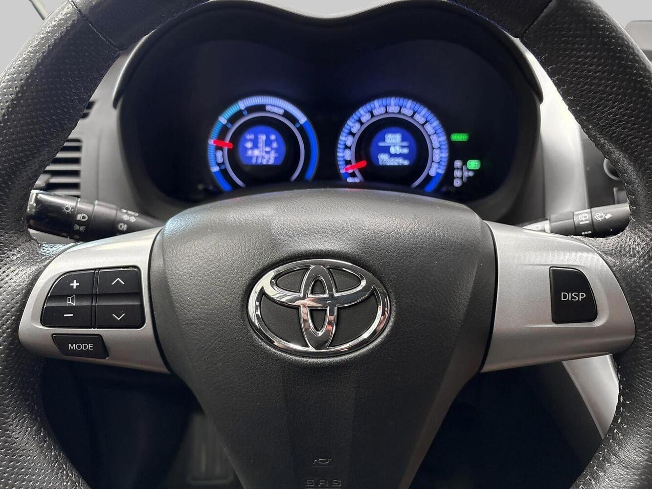 Toyota Auris vaihtoauto