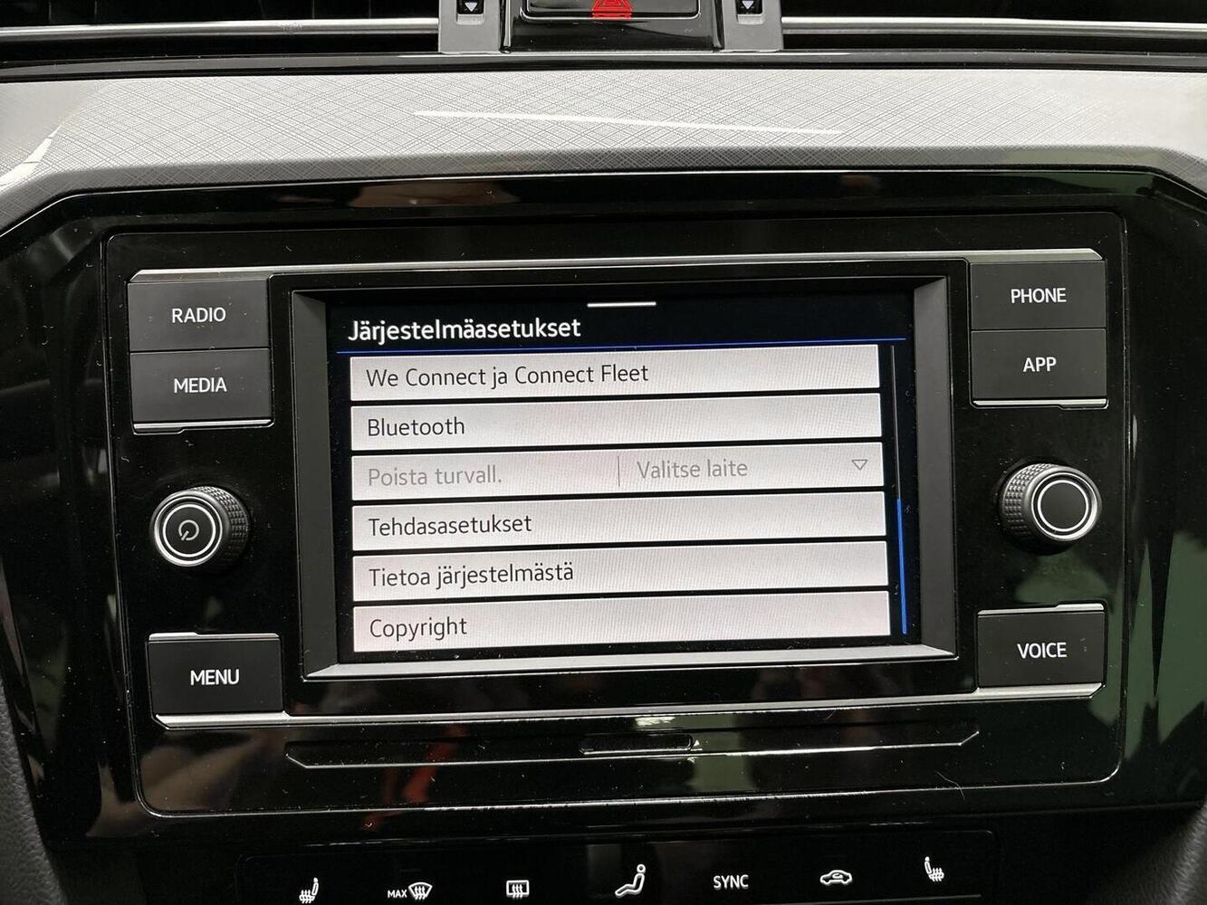 Volkswagen Passat vaihtoauto