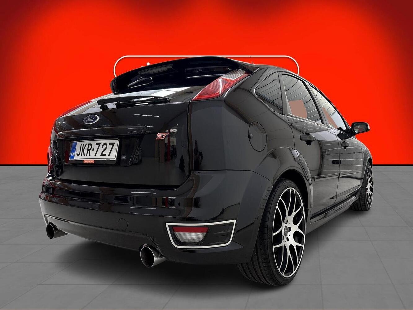Ford Focus vaihtoauto