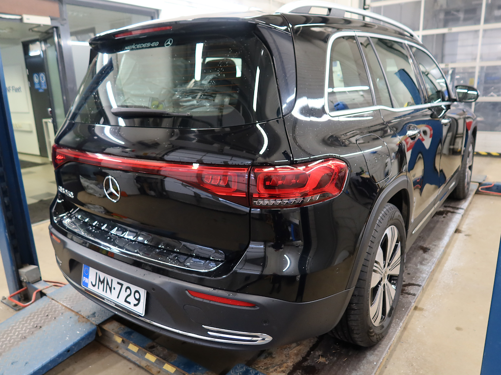 Mercedes-Benz EQB vaihtoauto