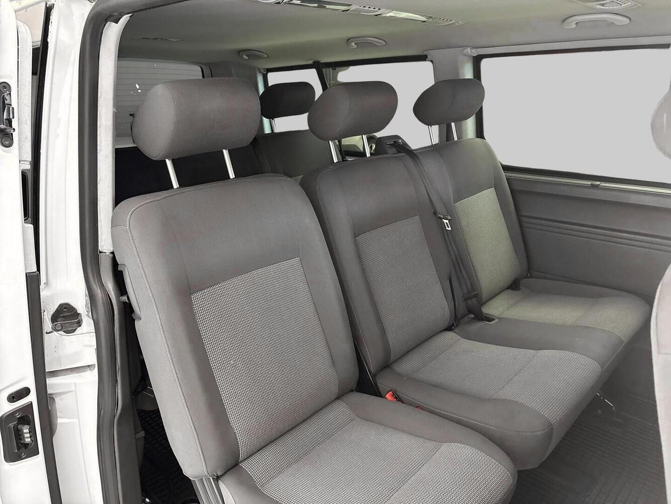 Volkswagen Caravelle vaihtoauto