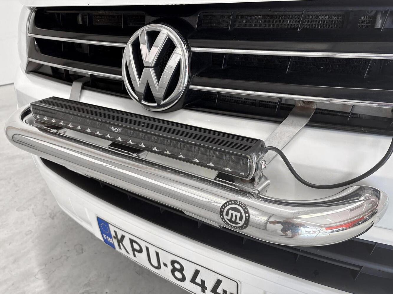 Volkswagen Caravelle vaihtoauto