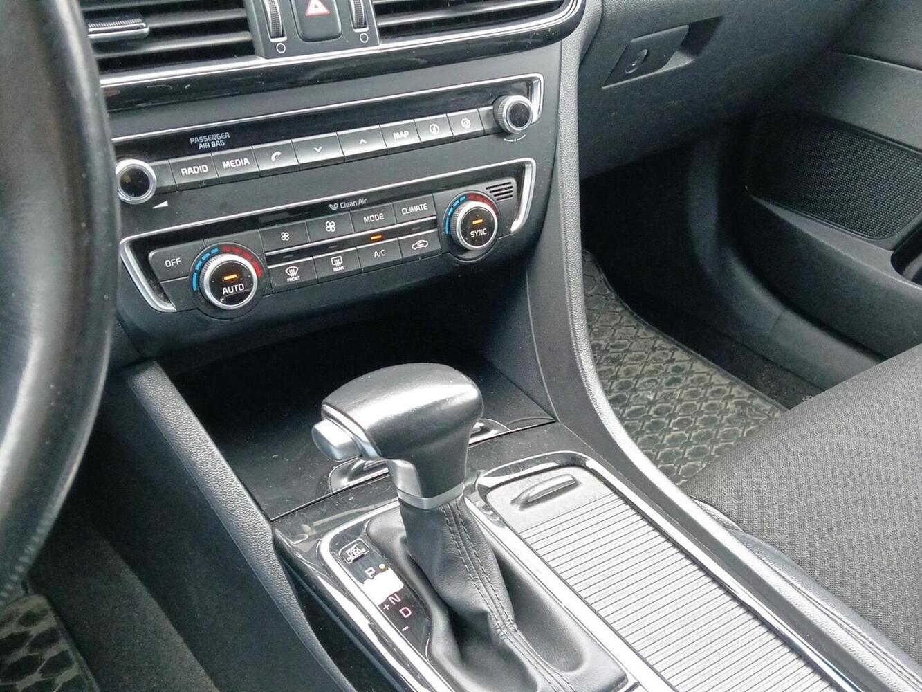 Kia Optima vaihtoauto
