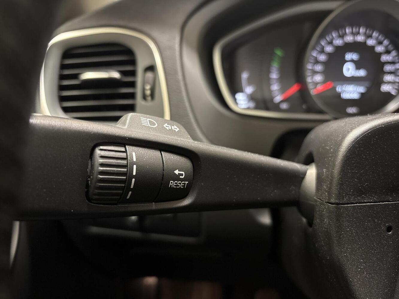 Volvo V40 vaihtoauto