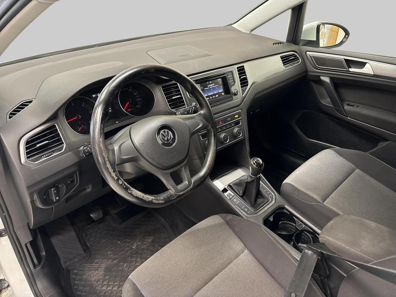 Volkswagen Golf Sportsvan vaihtoauto