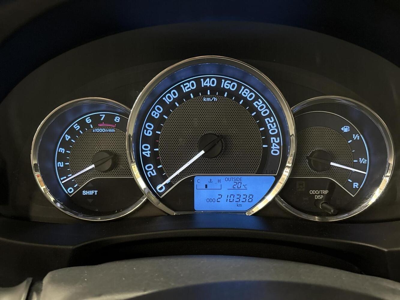 Toyota Corolla vaihtoauto