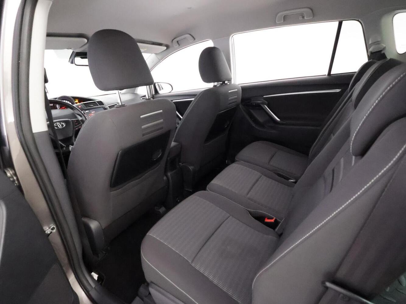Toyota Verso vaihtoauto