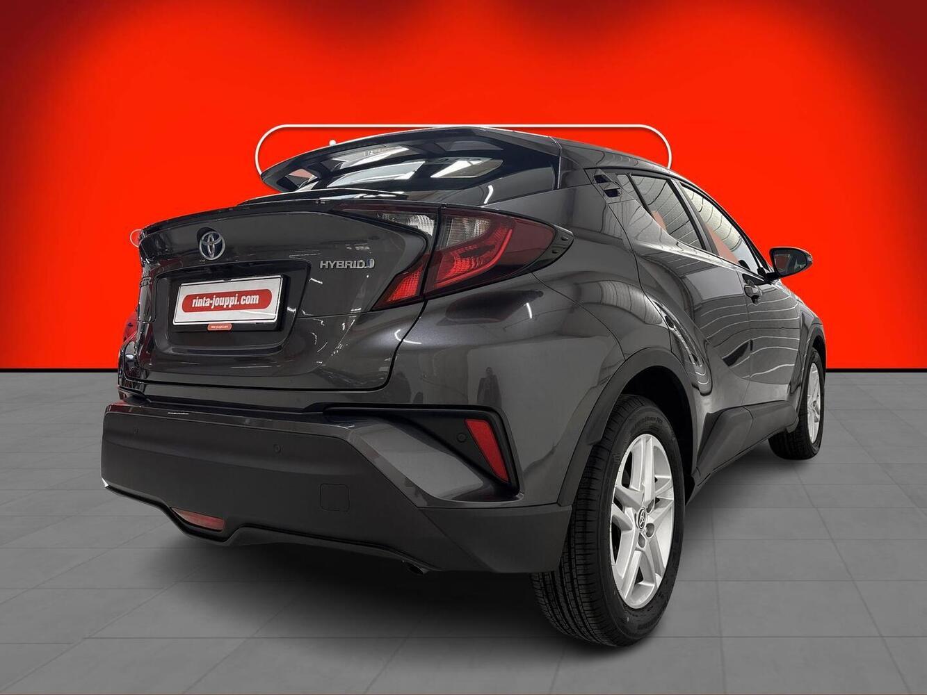 Toyota C-HR vaihtoauto