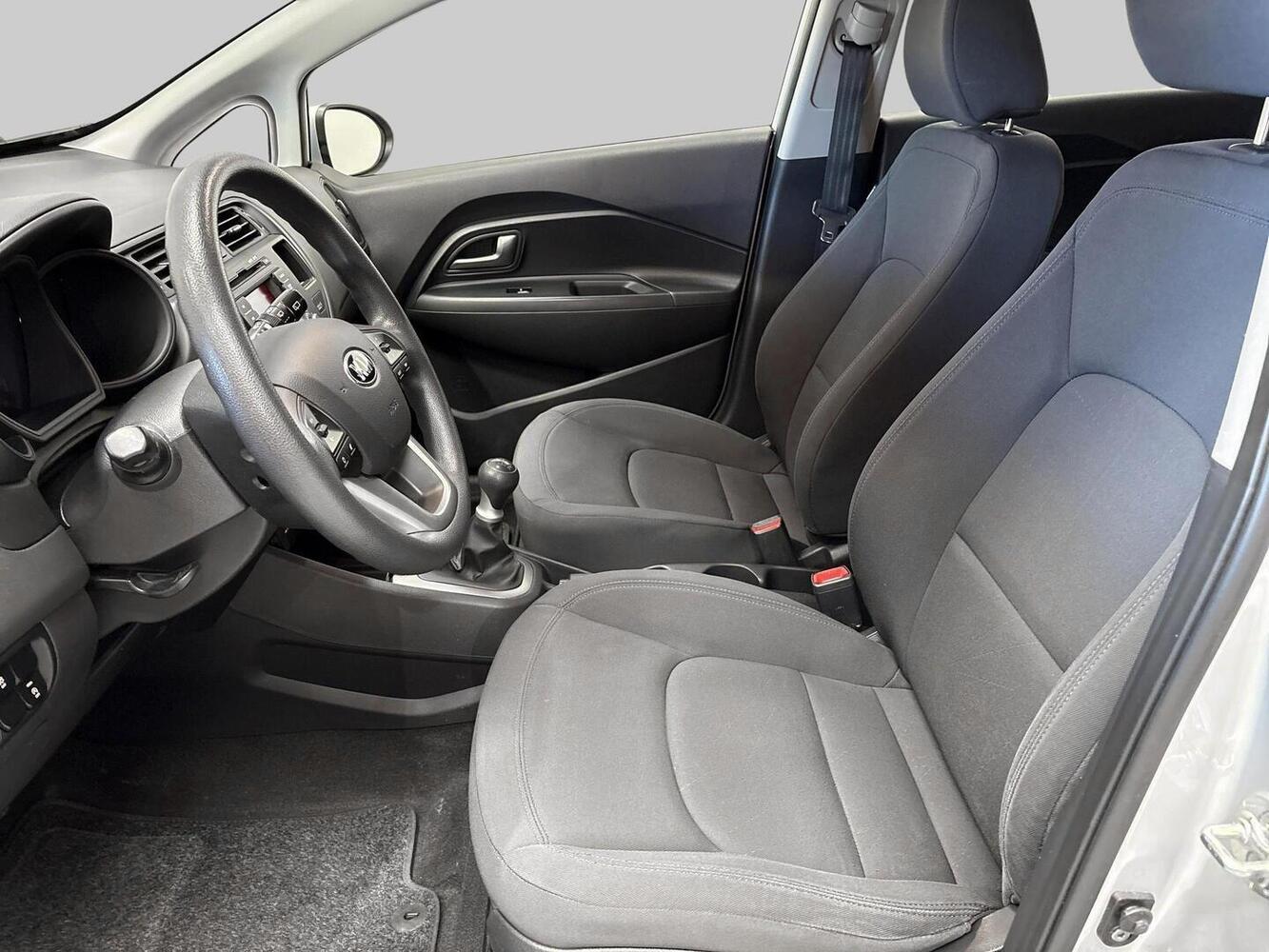 Kia Rio vaihtoauto