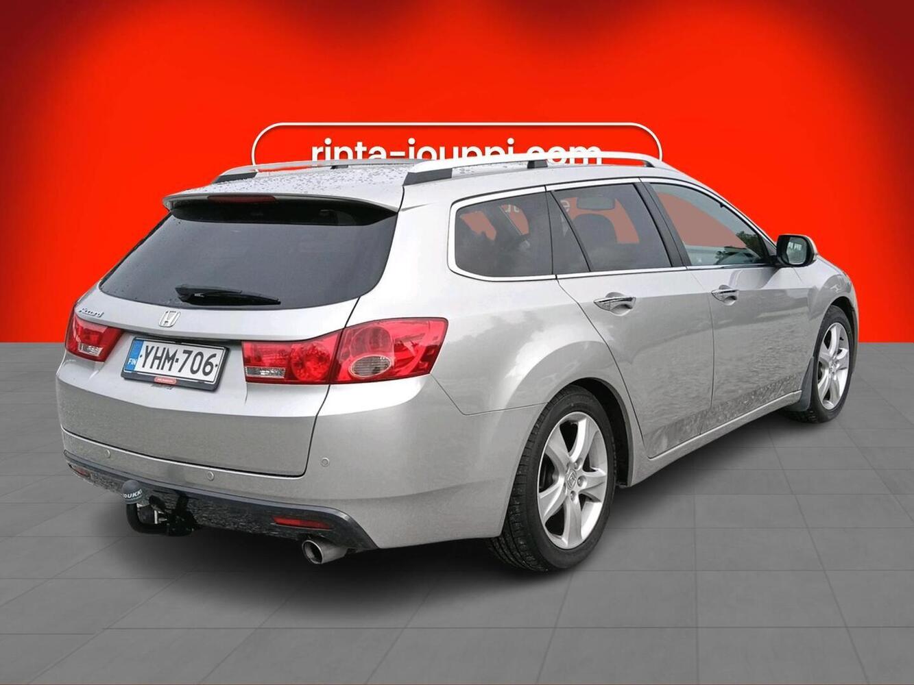 Honda Accord vaihtoauto