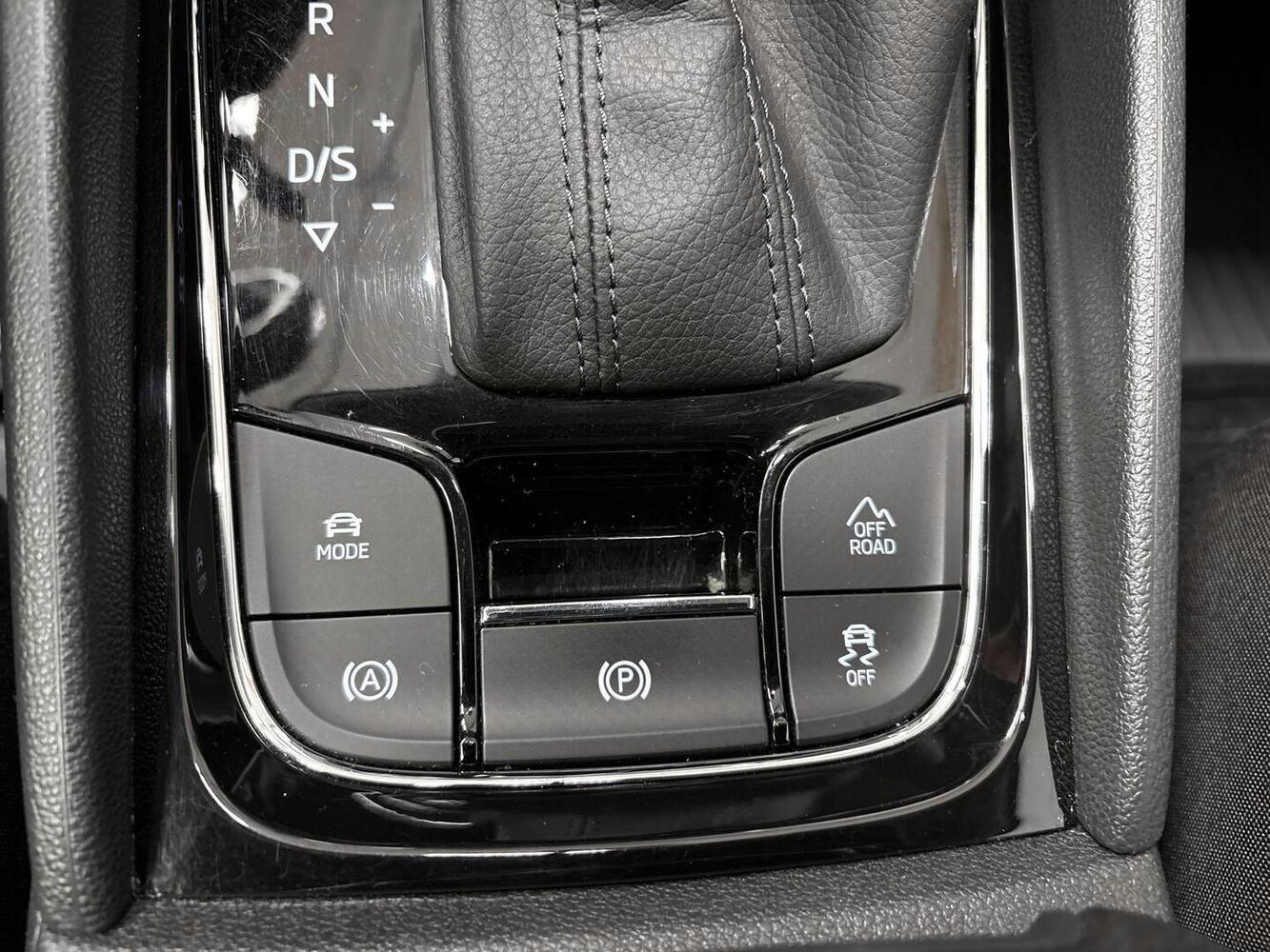 Skoda Karoq vaihtoauto