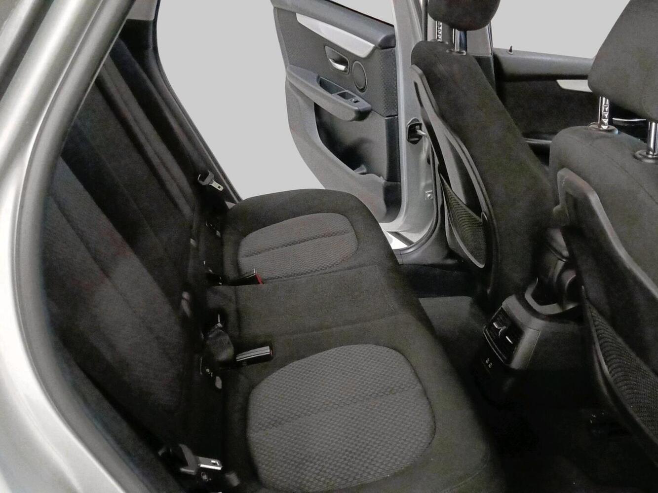 BMW 225 vaihtoauto