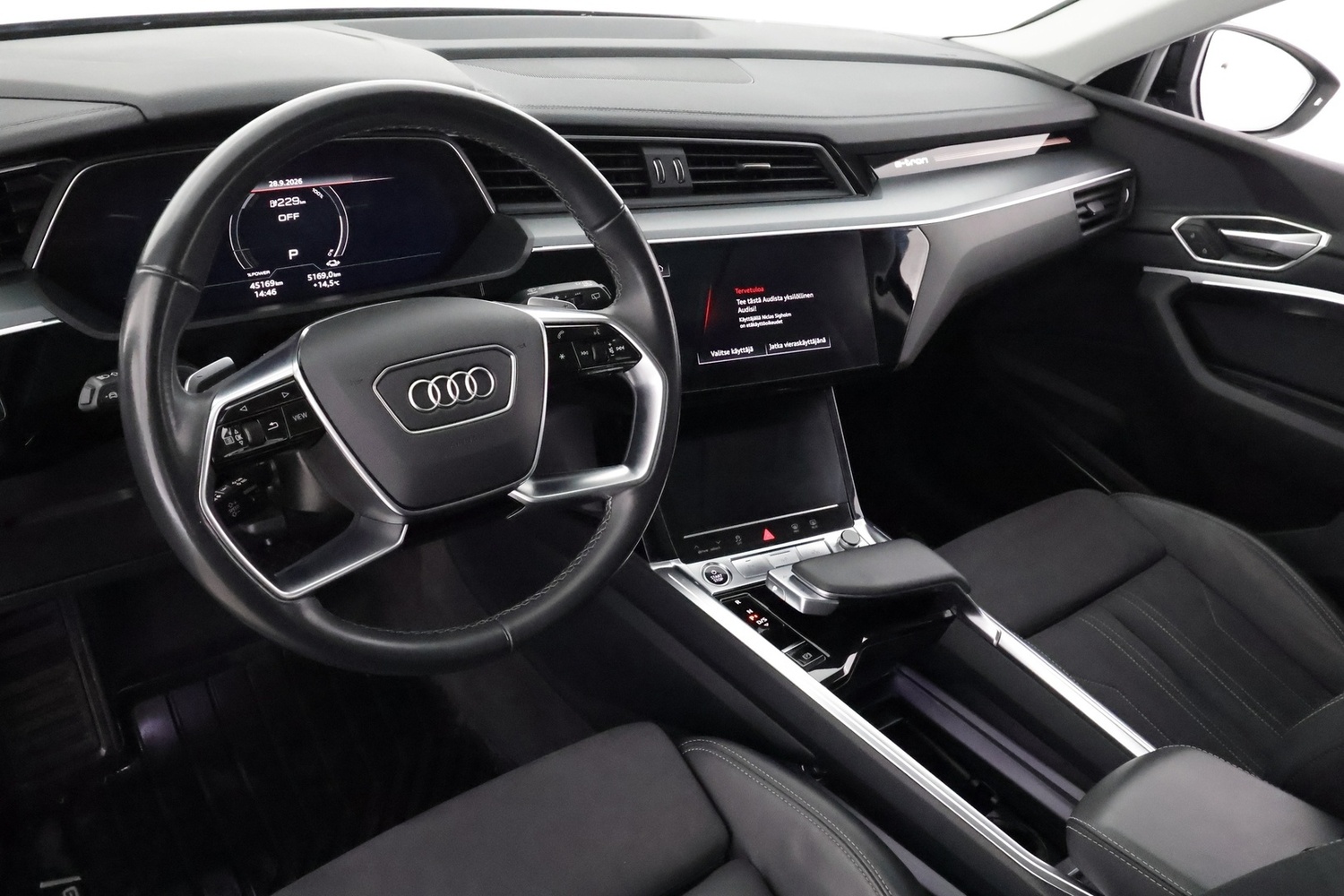 Audi Q8 e-tron vaihtoauto