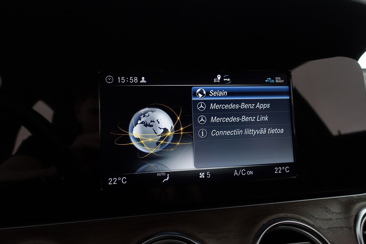 Mercedes-Benz E vaihtoauto