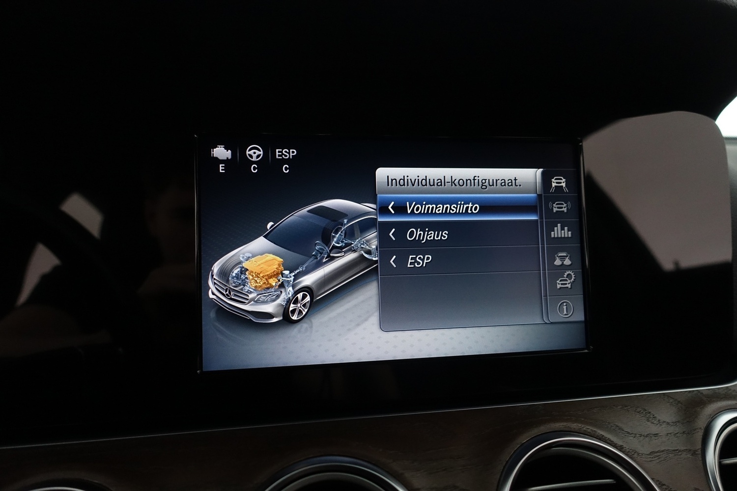 Mercedes-Benz E vaihtoauto