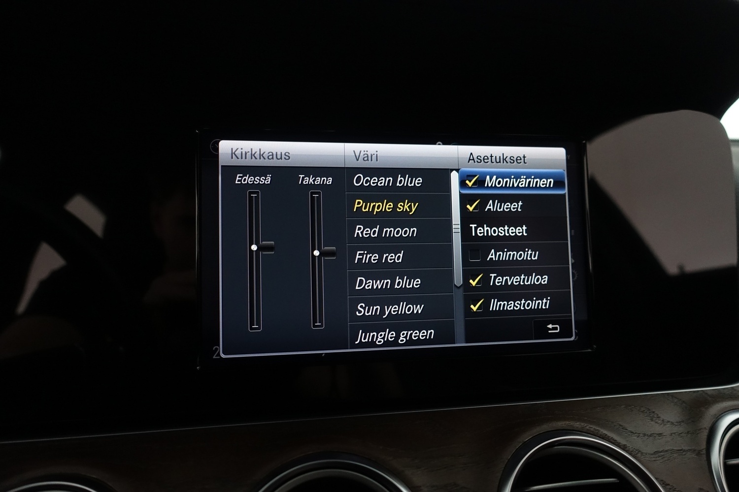 Mercedes-Benz E vaihtoauto