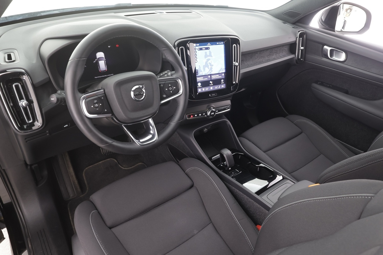 Volvo XC40 vaihtoauto