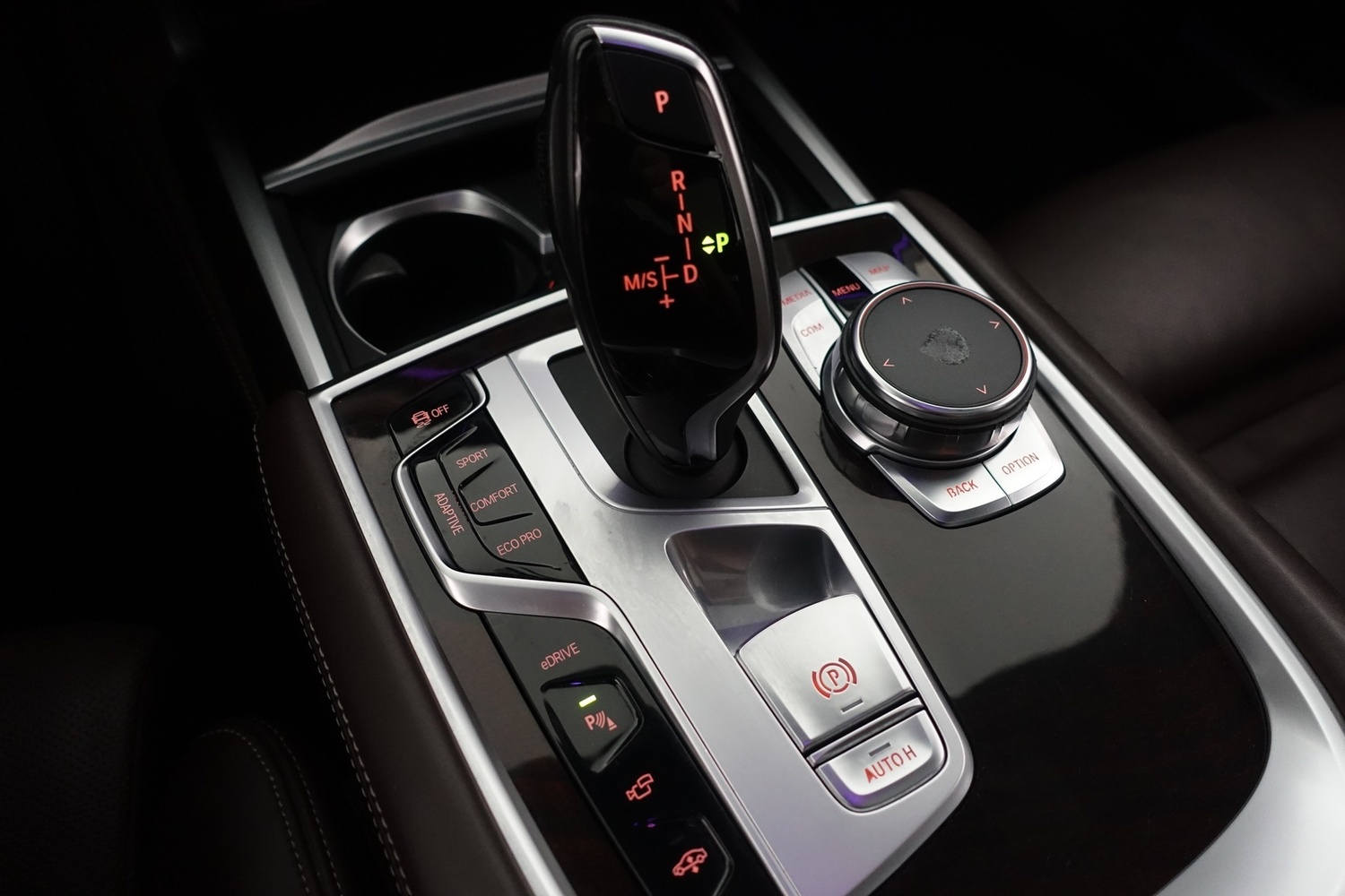 BMW 740 vaihtoauto