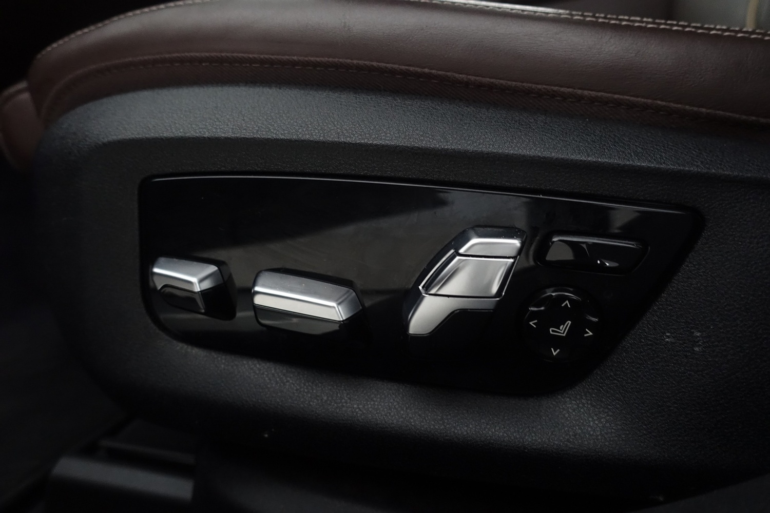 BMW 740 vaihtoauto