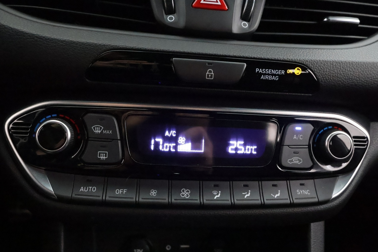 Hyundai i30 Fastback vaihtoauto