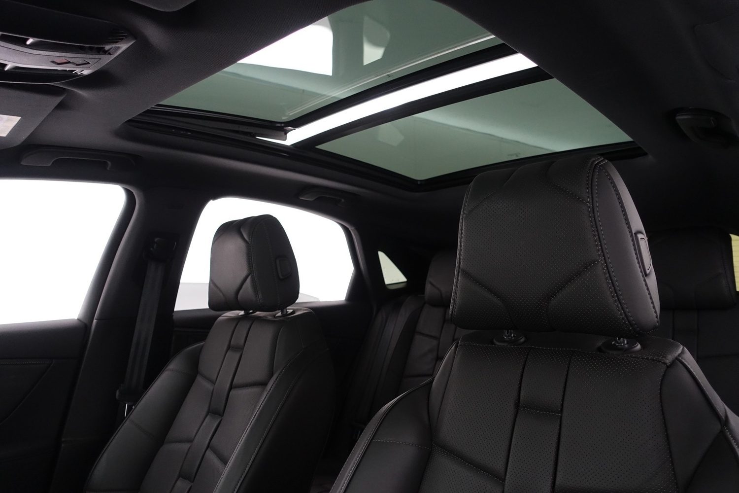 DS 7 Crossback vaihtoauto