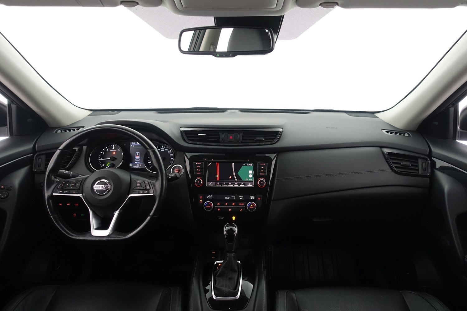 Nissan X-Trail vaihtoauto