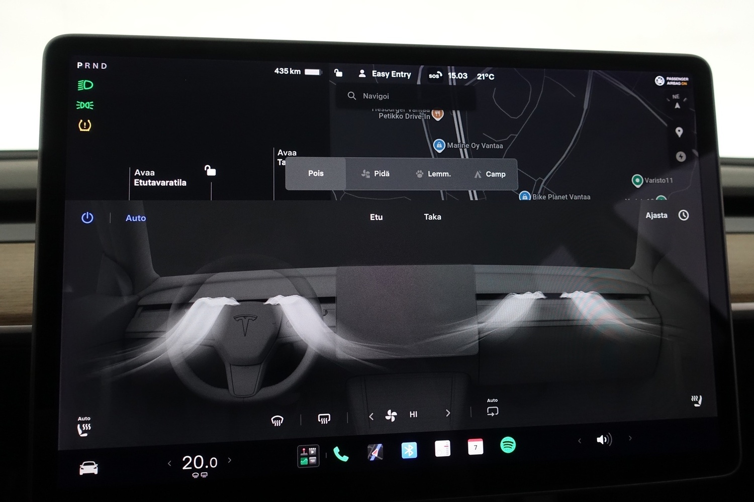 Tesla Model 3 vaihtoauto