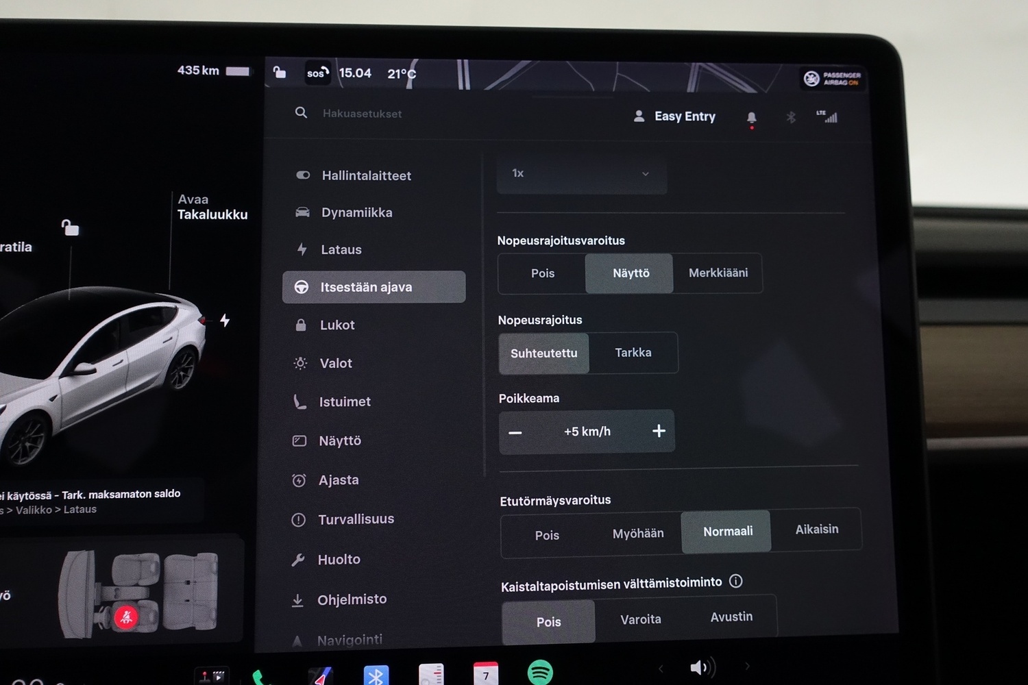 Tesla Model 3 vaihtoauto