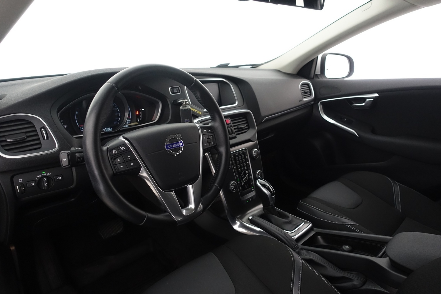 Volvo V40 vaihtoauto
